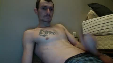 Snapshot of skaterpunk_1992 chatting on 08/01/26, 05:07 skaterpunk_1992 online show from 08/01/26, 05:07
