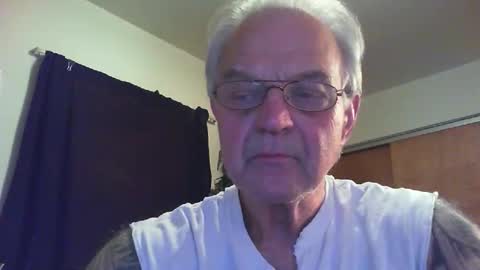 skeeeziks online show from 05/11/26, 02:17