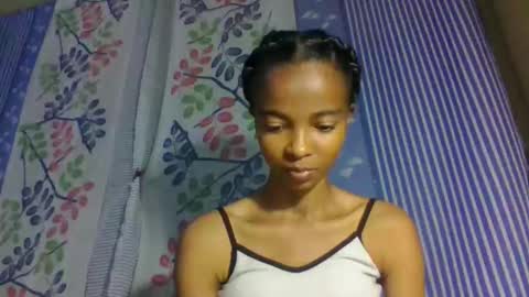 skinny7809 online show from 04/19/26, 01:54