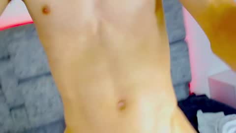 skinny_bigcock20 online show from 02/20/25, 10:37