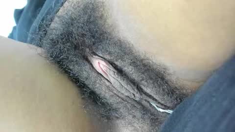 Snapshot of skinny_hotdirty chatting on 11/30/25, 08:35 skinny_hotdirty online show from 11/30/25, 08:35