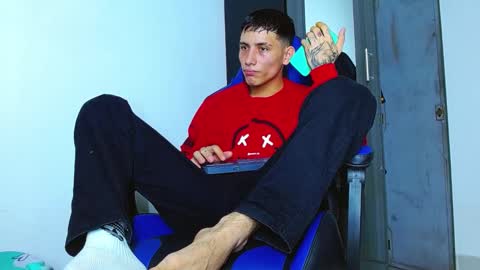 skinny marked online show from 12/19/24, 02:12