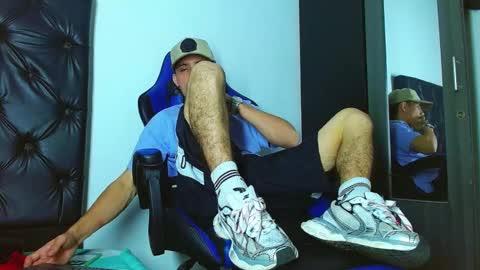 skinny marked online show from 01/12/25, 07:42