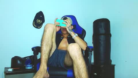 skinny marked online show from 01/20/25, 02:11