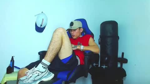 skinny marked online show from 01/22/25, 03:18