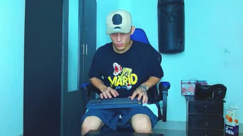 skinny marked online show from 01/31/25, 01:54