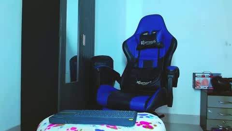 skinny marked online show from 02/06/25, 02:26