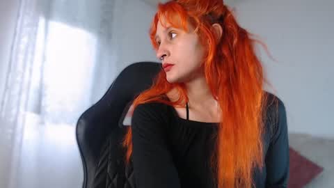 Snapshot of skinny_raven chatting on 06/22/26, 10:18 Marion online show from 06/22/26, 10:18