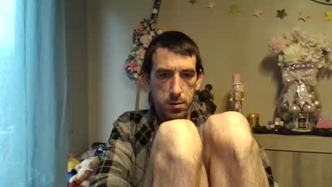 SkinnyBigCock2 online show from 11/28/25, 08:39