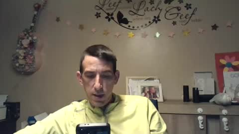 Snapshot of skinnybigcock2 chatting on 07/23/26, 02:31 SkinnyBigCock2 online show from 07/23/26, 02:31