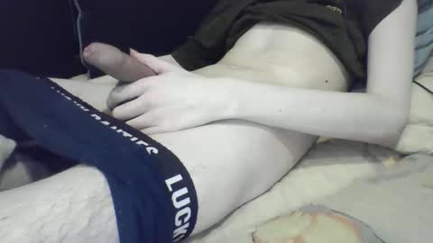 skinnycuteb0y online show from 05/30/26, 05:59