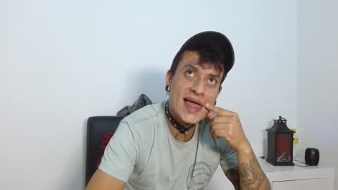 skinnydevil1 online show from 02/16/26, 03:35