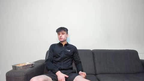 skinnyguywithbigd online show from 12/22/24, 01:45