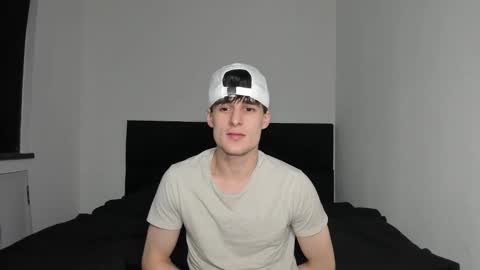 skinnyguywithbigd online show from 12/02/25, 01:55