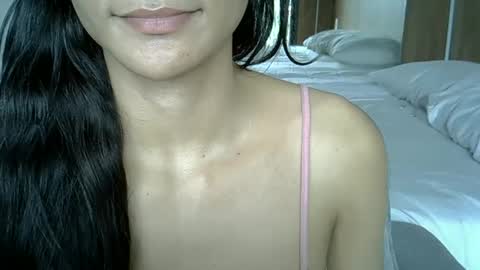 skinnykittencam online show from 09/26/25, 01:15