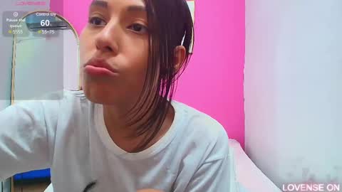 Karla  online show from 03/11/25, 09:02