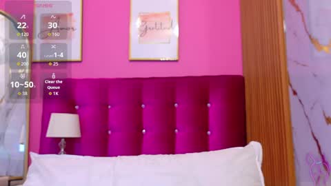 Karla  online show from 04/11/26, 07:45