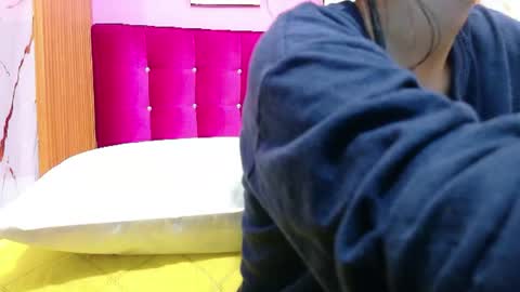 Karla  online show from 07/10/26, 03:00