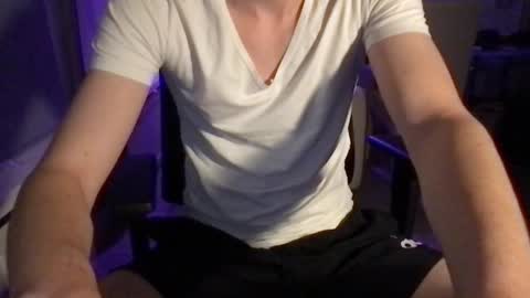skinnyrisky online show from 10/21/25, 05:24