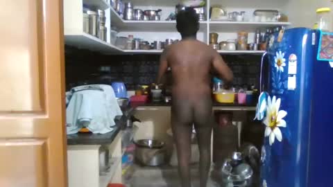 Indianslut1431 online show from 07/17/26, 07:37
