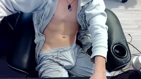 skrogdog online show from 04/27/26, 06:28