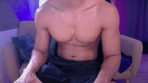 Liam Vokov online show from 11/17/25, 02:45