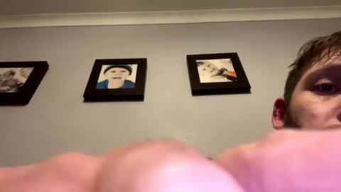 skuzzy25 online show from 12/31/24, 03:23