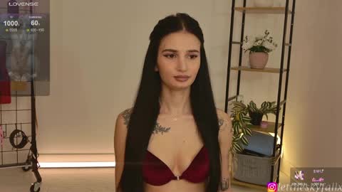 Eliza online show from 05/23/26, 10:58