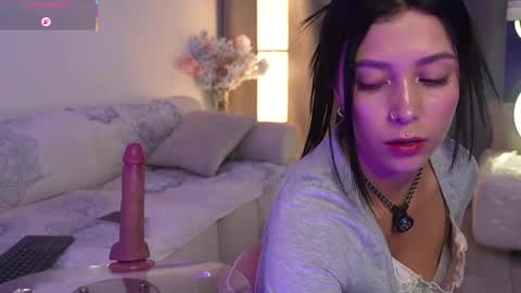 Snapshot of sky_dkt chatting on 05/02/26, 01:10 Sky online show from 05/02/26, 01:10
