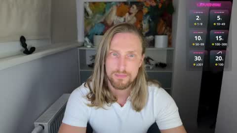 sky_guy25 online show from 06/25/26, 07:40