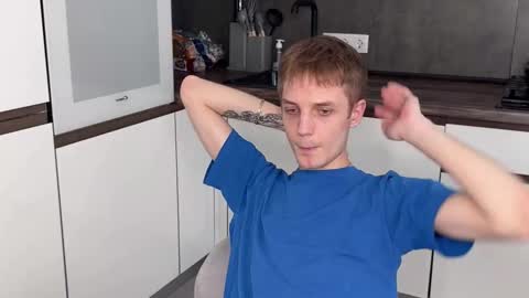 sky_hunter online show from 03/09/26, 01:59