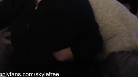 SKYLE   online show from 01/28/25, 10:34