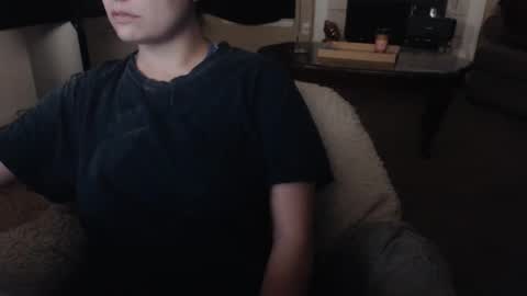 SKYLE   online show from 02/02/25, 12:30