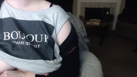 SKYLE   online show from 03/05/26, 05:14