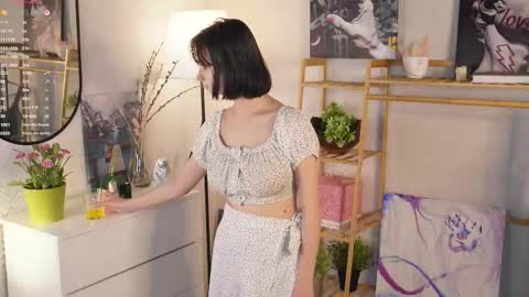 Melissa online show from 09/19/25, 04:47