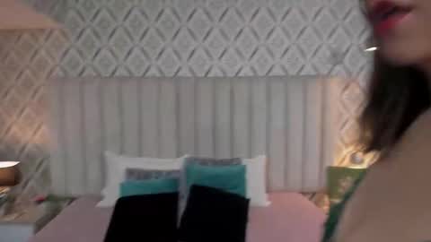 Sky June online show from 10/10/25, 05:56