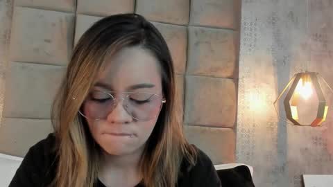 Sky June online show from 12/22/25, 06:16