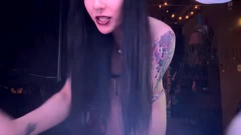 skylar_doll_rose online show from 12/16/25, 04:01