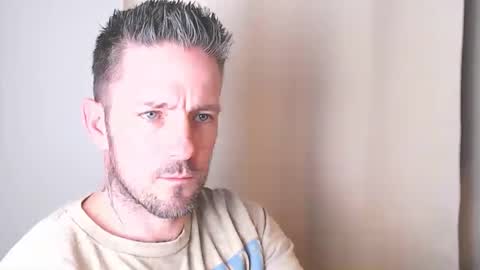 Snapshot of skylarrgrey chatting on 03/26/26, 06:30 SkylarGrey online show from 03/26/26, 06:30