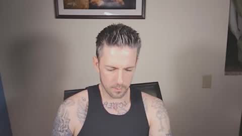 Snapshot of skylarrgrey chatting on 04/10/26, 06:07 SkylarGrey online show from 04/10/26, 06:07