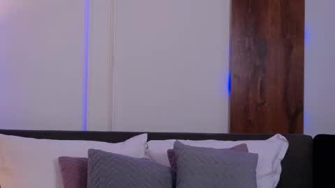 Snapshot of skylarspark chatting on 10/04/25, 08:07 SkylarSpark online show from 10/04/25, 08:07