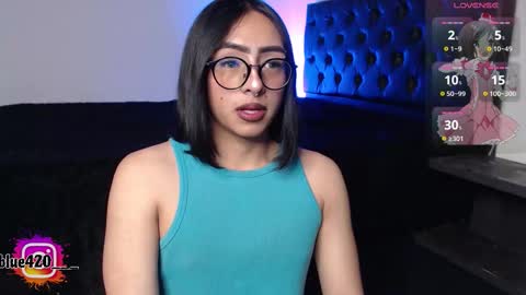 blue online show from 09/21/25, 05:14