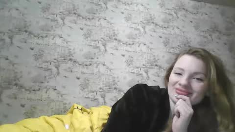 Skyler online show from 02/16/25, 12:41