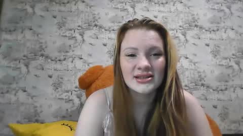 Skyler online show from 12/17/25, 03:51