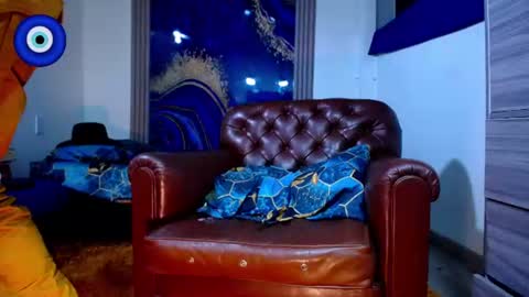 Snapshot of skyler_wild chatting on 07/18/26, 03:00 Skyler online show from 07/18/26, 03:00