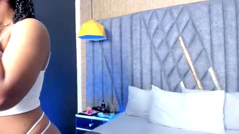 skylerbloom online show from 01/10/26, 02:46