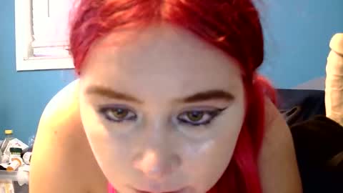 Snapshot of skylerrayy chatting on 11/09/25, 06:33 skylerrayy online show from 11/09/25, 06:33