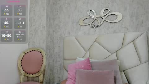 Skyler online show from 09/25/25, 08:12