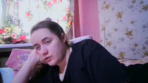 skyressie333 online show from 01/13/25, 11:52