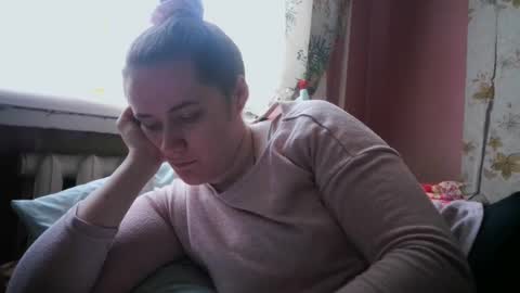 skyressie333 online show from 02/03/25, 07:51